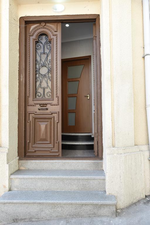 New House In Old Tbilisi Apartment Exterior photo